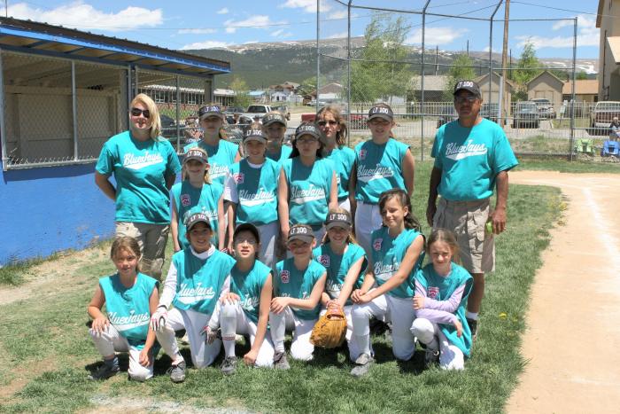 GirlsBaseballTeam