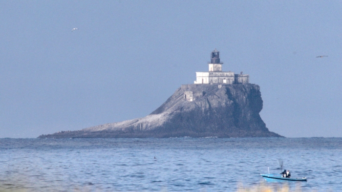 Lighthouse\