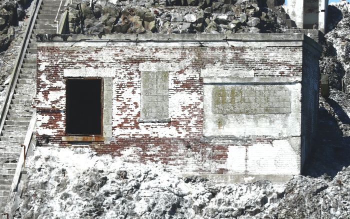 Lighthouse\