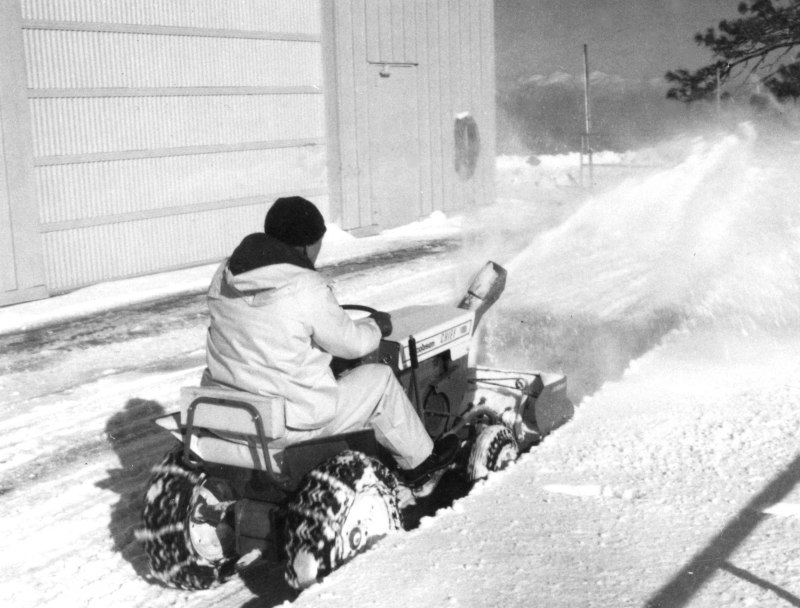 IvieSnowBlower