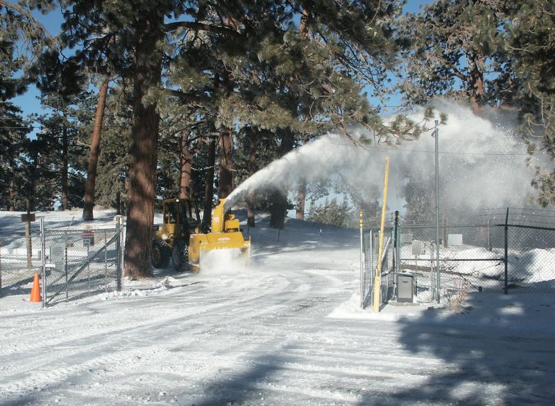 SnowBlower-Gate